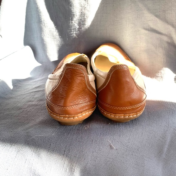 Cole Haan classic rust and white leather moccasins size 7.5 - Picture 4 of 6